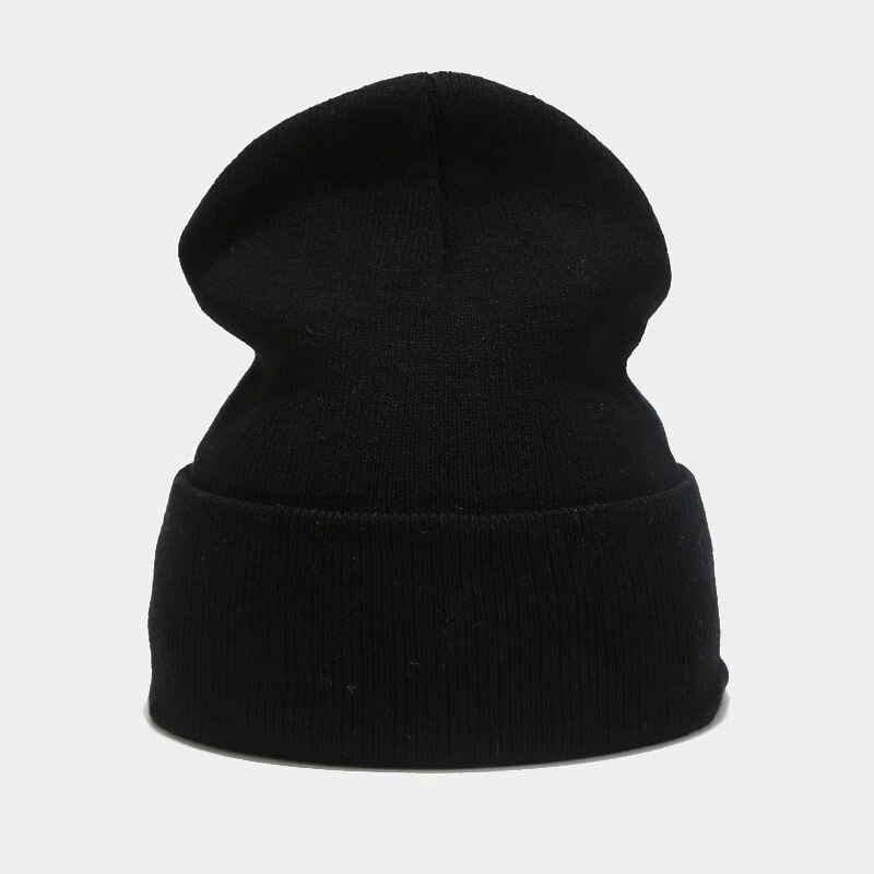 Unisex black knitted plain hat, made of comfortable acrylic material, perfect for casual wear and keeping warm all year round.